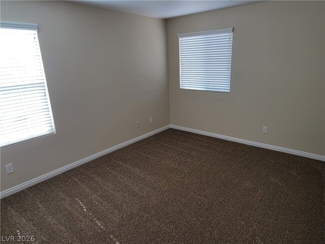 Building Photo - 3001 Camino Sereno Ave