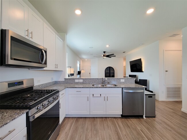 Building Photo - 17986 Plow Beam Dr