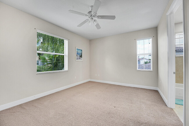 Building Photo - 9485 McAneeny Ct