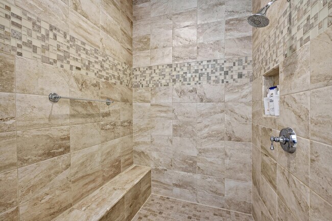 Building Photo - 55120 Autumn Valley Ct