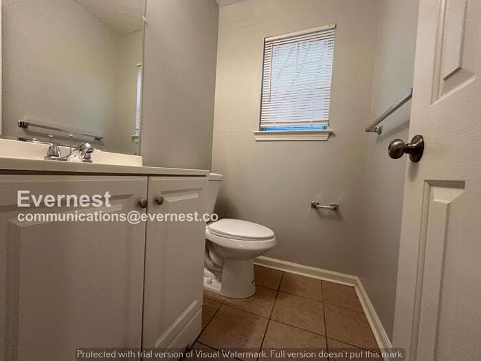 Building Photo - 3129 Far Emerald Land