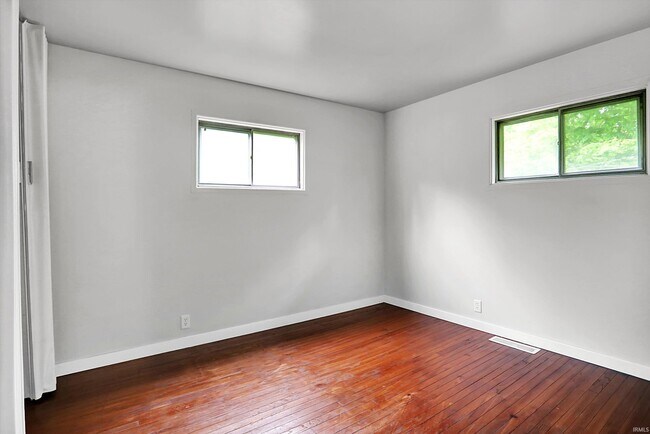 Building Photo - 2810 Limestone Dr