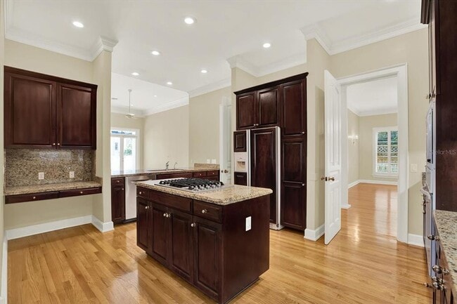 Building Photo - 4518 W Woodmere Rd