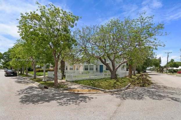 Building Photo - 646 33rd St