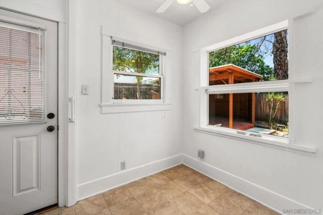 Building Photo - 145 S Grape St