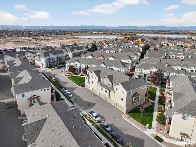 Building Photo - 11250 Florence St