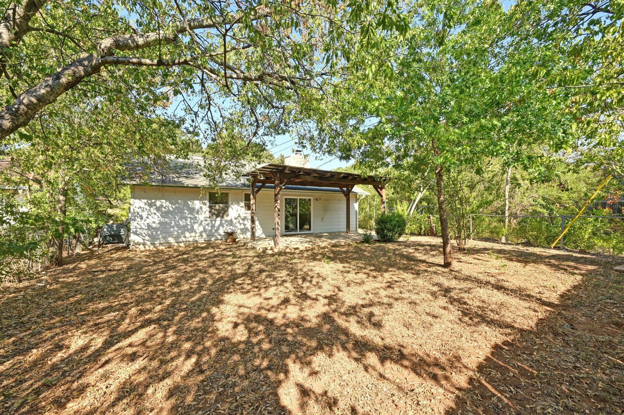 Building Photo - 6201 Hillston Dr