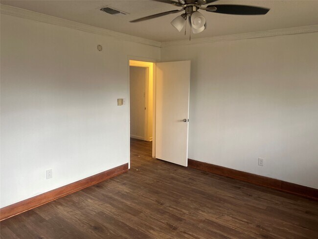 Building Photo - 14506 Waterville Way