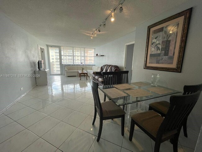 Building Photo - 250 174th St