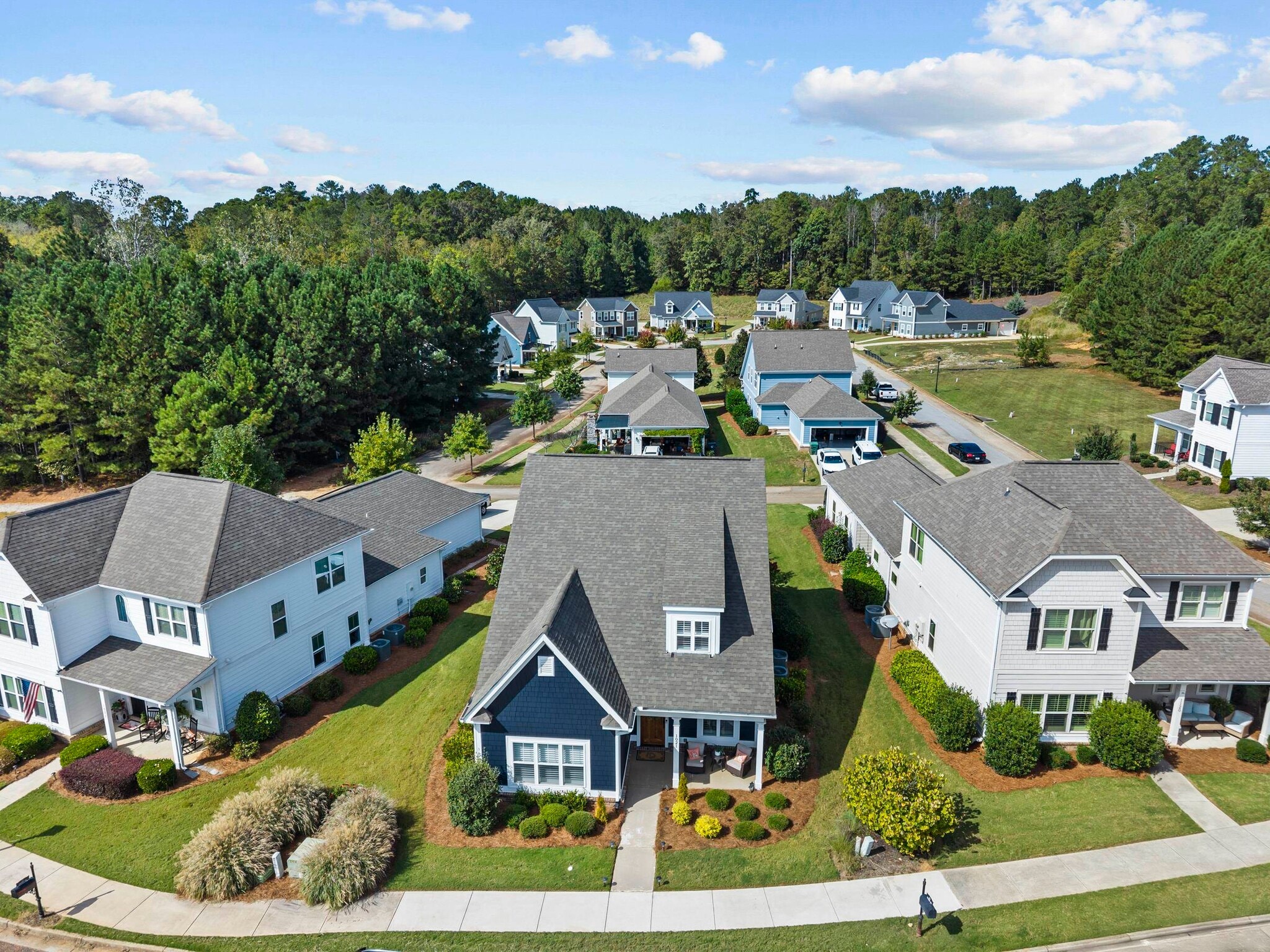 Building Photo - 1021 Saddlers Way