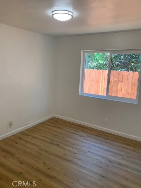 Building Photo - 1255 Velasco St