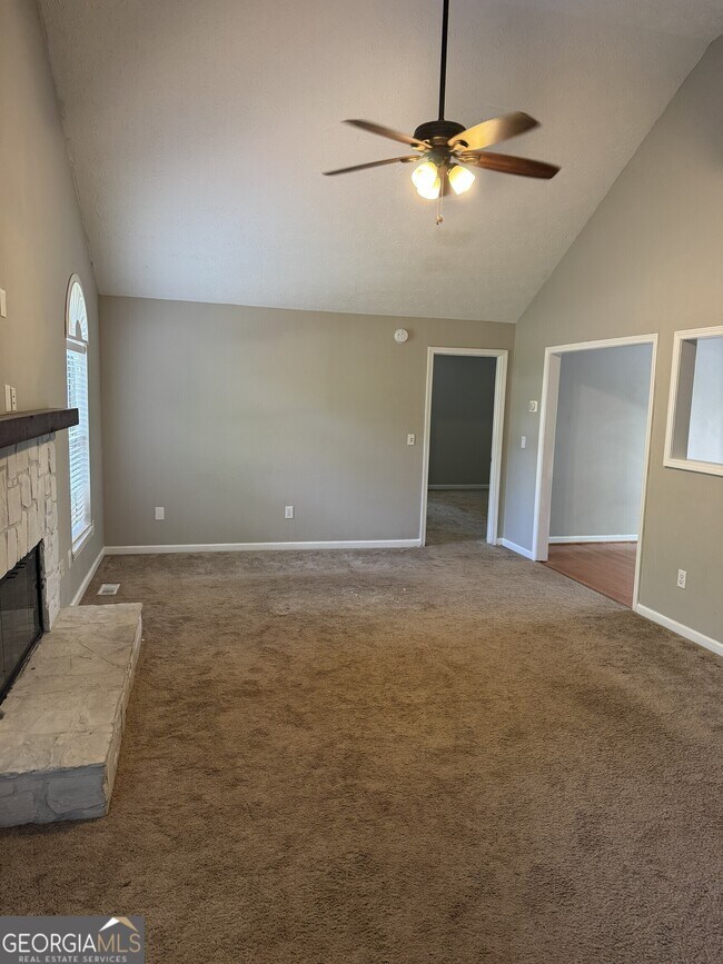 Building Photo - 4554 Trellis Way