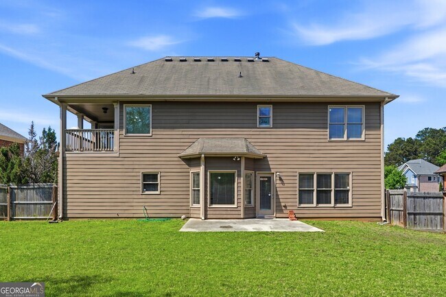 Building Photo - 715 Arbor Cove