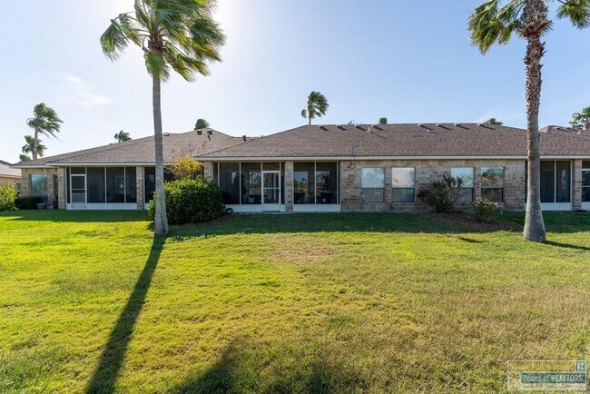 Building Photo - 29 Torrey Pines Dr