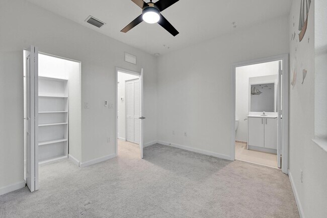 Building Photo - 13234 SW 285th St