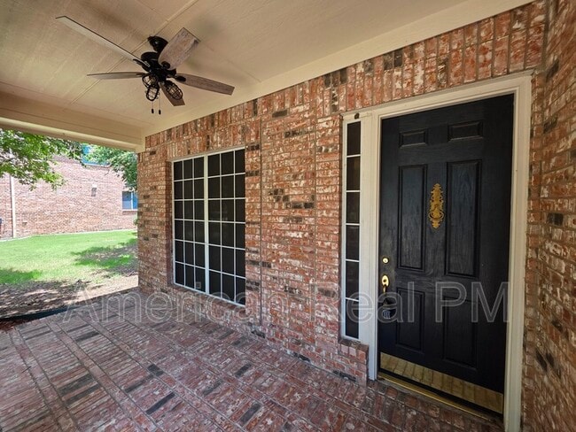 Building Photo - 13218 Grayhawk Boulevard