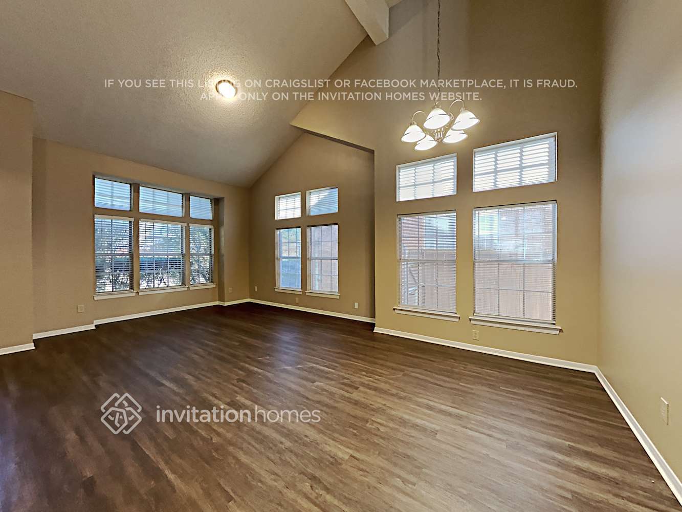 Building Photo - 3409 Windchase Dr