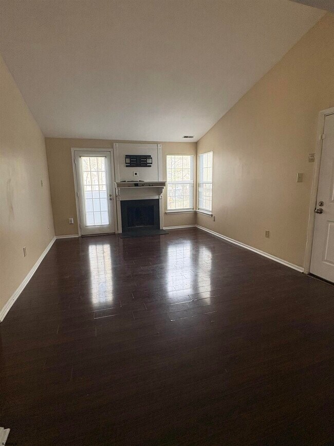 Building Photo - 36 Pheasant Meadow Dr