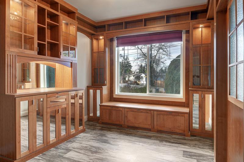 Den/Office - 12206 Densmore Ave N