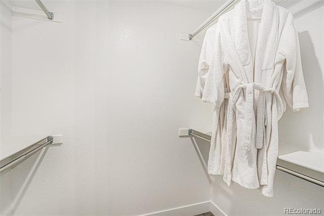 Building Photo - 1074 Knox Ct