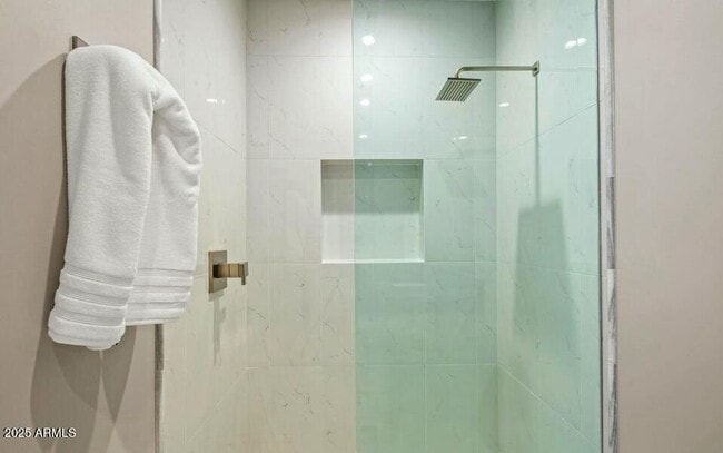 Building Photo - 4880 E Lone Mountain Rd N