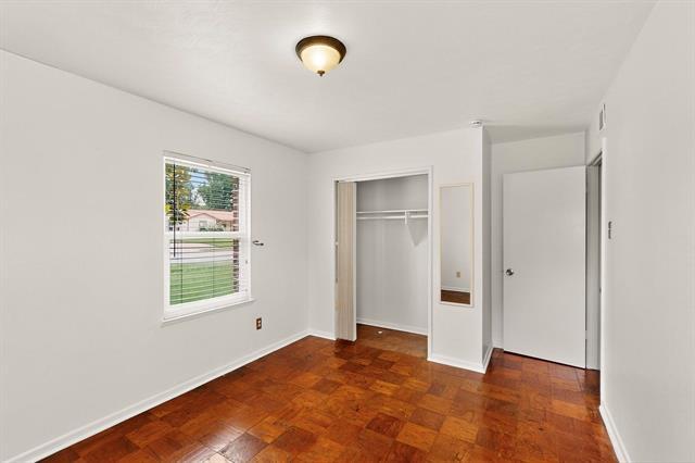 Building Photo - 1819 Finley Rd