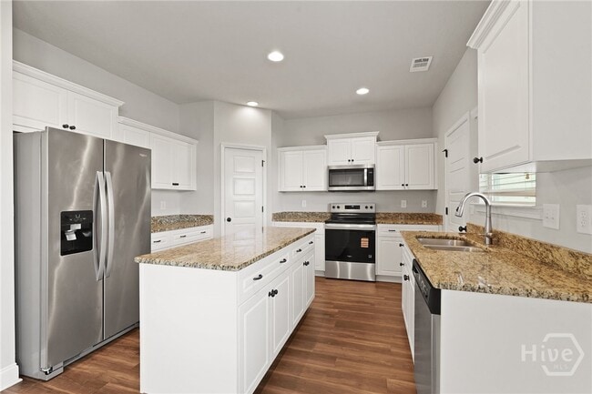 Building Photo - 504 Potter Stone Square