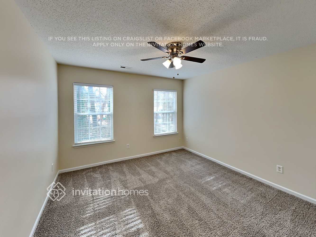 Building Photo - 1718 Mission Oaks St