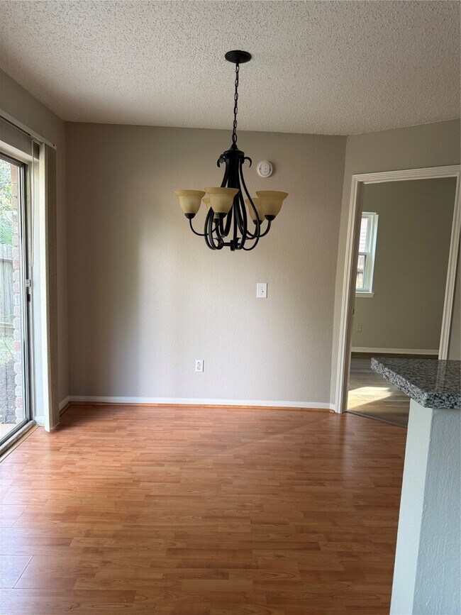 Building Photo - 3610 Bartons Ln