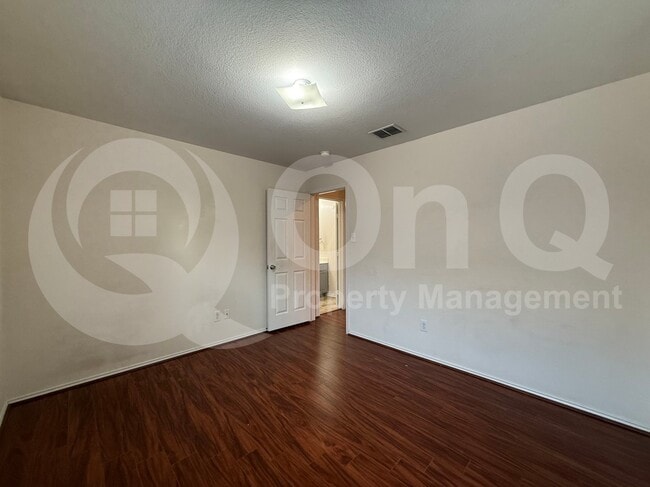 Building Photo - 11813 Ponderosa Pine Dr