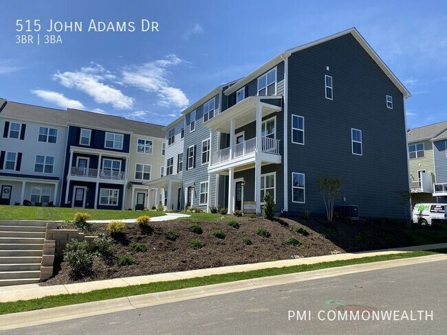 Building Photo - 515 John Adams Dr NW