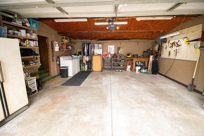 Building Photo - 113 E Indiana Ave