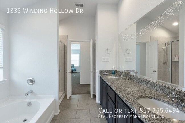 Building Photo - 1333 Winding Hollow Dr