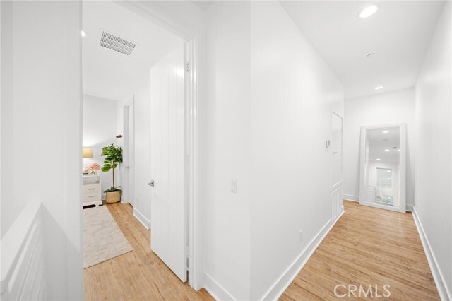 Building Photo - 657 Wedge