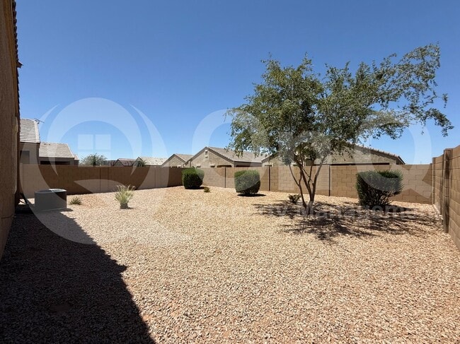 Building Photo - 1258 E Paul Dr