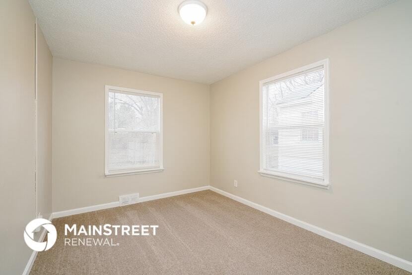 Building Photo - 3428 N Riley Ave