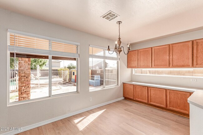 Building Photo - 10908 W Frier Dr