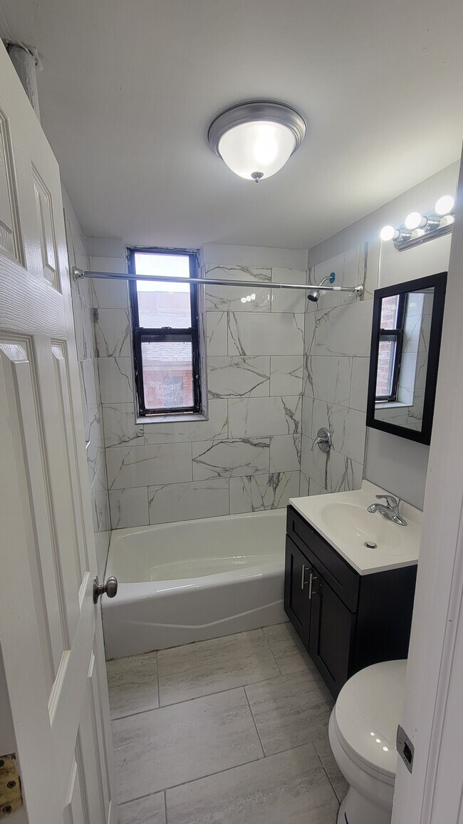 Building Photo - 713-715 Avenue C
