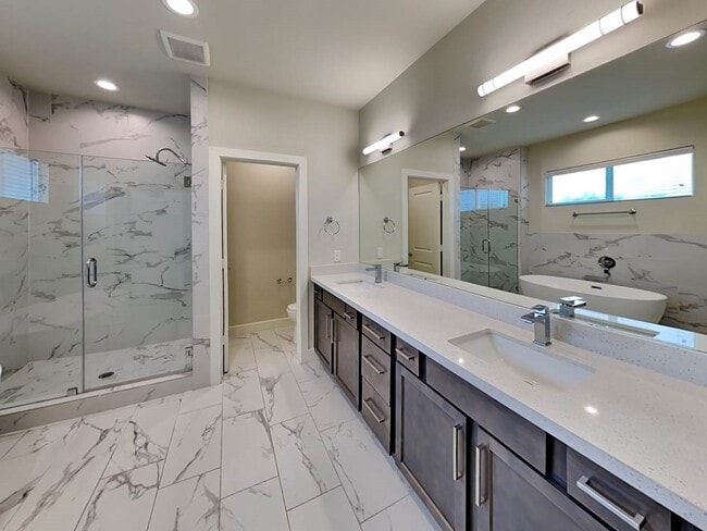 Building Photo - 12403 Imperial Lk Ln