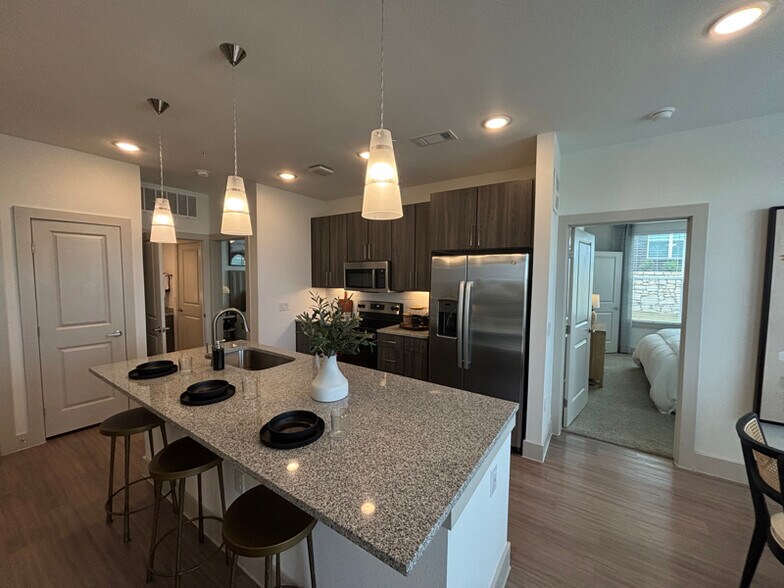 Primary Photo - 702 Celebration Wy