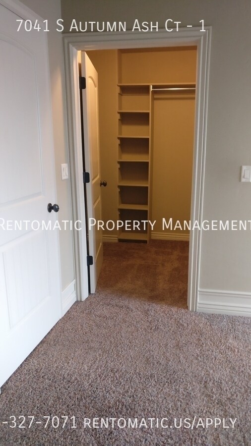 Building Photo - 7041 S 1520 W