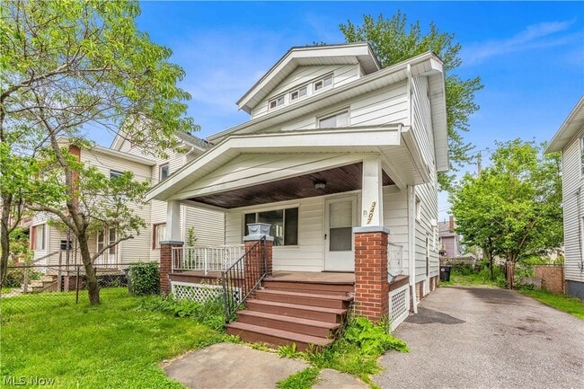 Building Photo - 3407 W 91st St