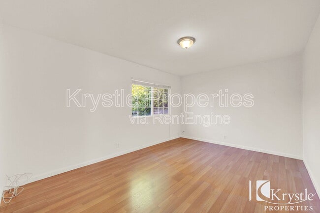 Building Photo - 1009 Heartwood Ave