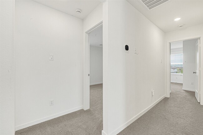 Building Photo - 3911 Windy Whisper Dr