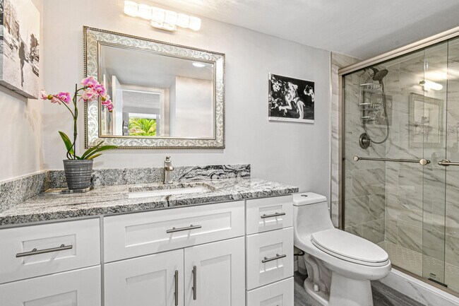 Building Photo - 3546 S Ocean Blvd