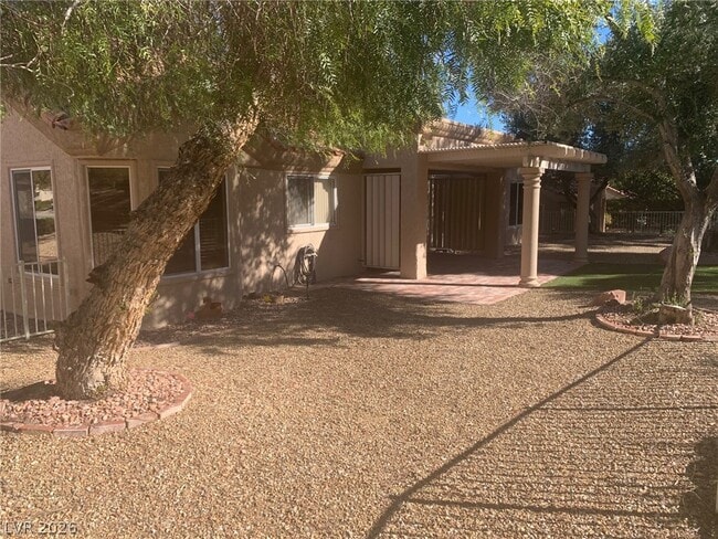 Building Photo - 9113 Grayling Dr