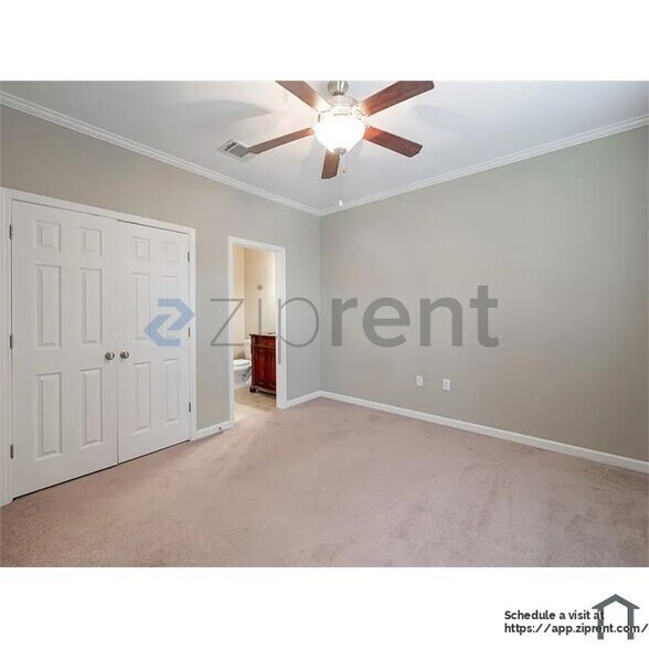 Building Photo - 2403 Brightside Dr