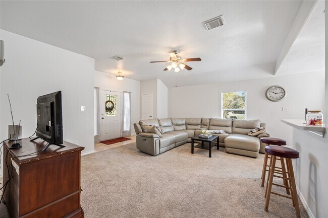 Building Photo - 214 John Alber Rd