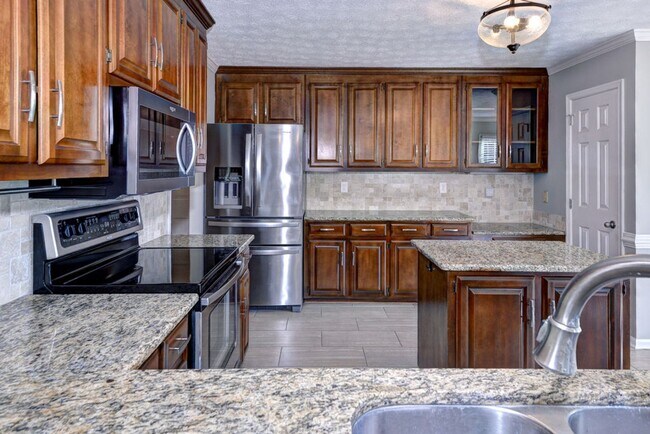 Building Photo - Lovely Home in Seaford