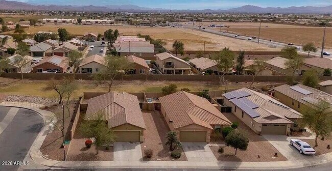 Building Photo - 25067 W Dove Trail